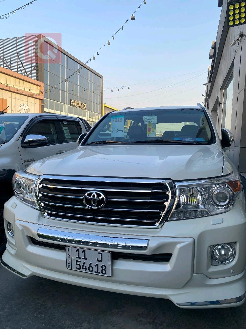 تۆیۆتا لاند کروزەر